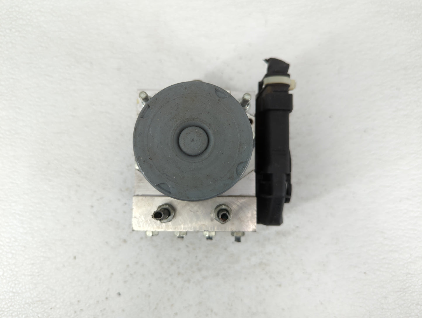2011 Subaru Forester ABS Pump Control Module Replacement P/N:0 265 251 507 27536SC070 Fits OEM Used Auto Parts - Oemusedauto