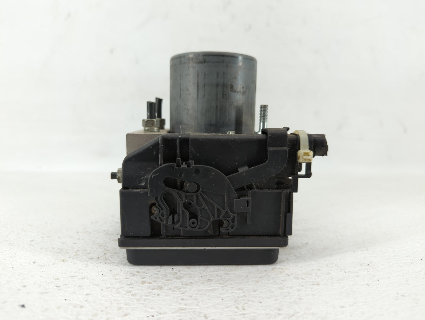 2011 Subaru Forester ABS Pump Control Module Replacement P/N:0 265 251 507 27536SC070 Fits OEM Used Auto Parts - Oemusedauto
