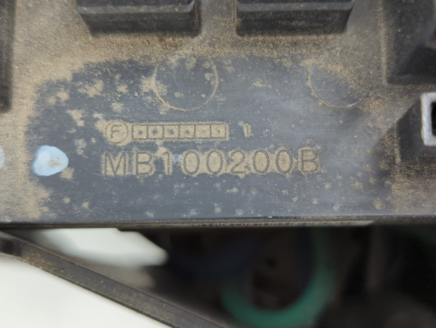 2010-2013 Subaru Forester Fusebox Fuse Box Panel Relay Module P/N:MB502096B MB100200B, MB502095B Fits Fits 2010 2011 2012 20