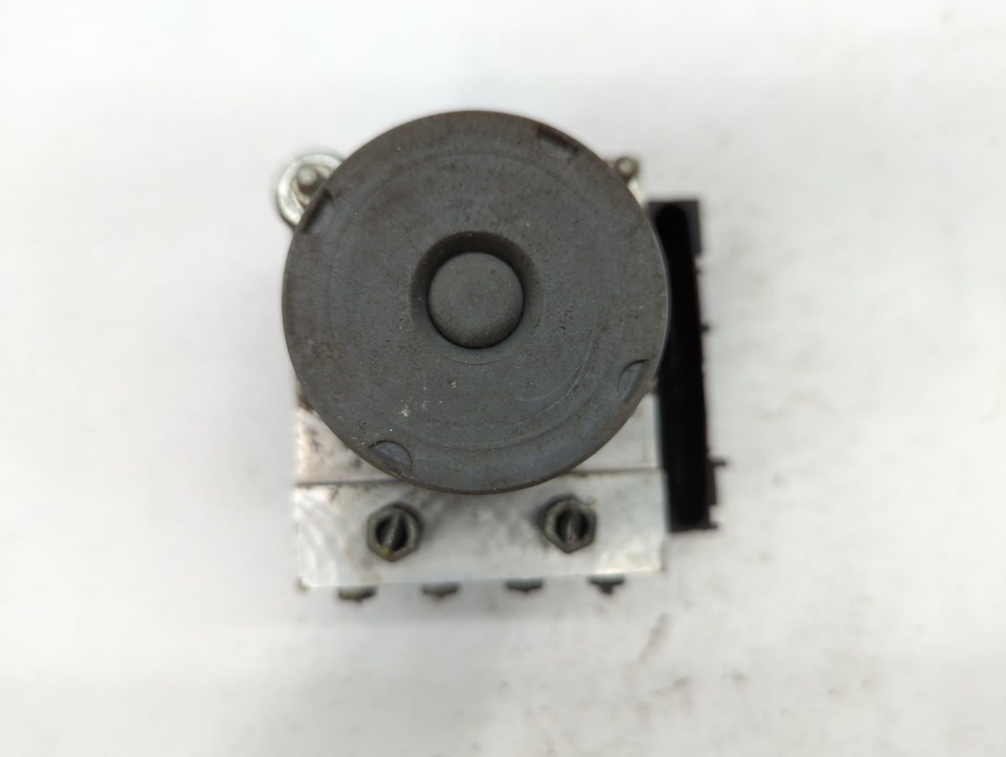 2011 Subaru Forester ABS Pump Control Module Replacement P/N:27536SC070 Fits OEM Used Auto Parts - Oemusedautoparts1.com