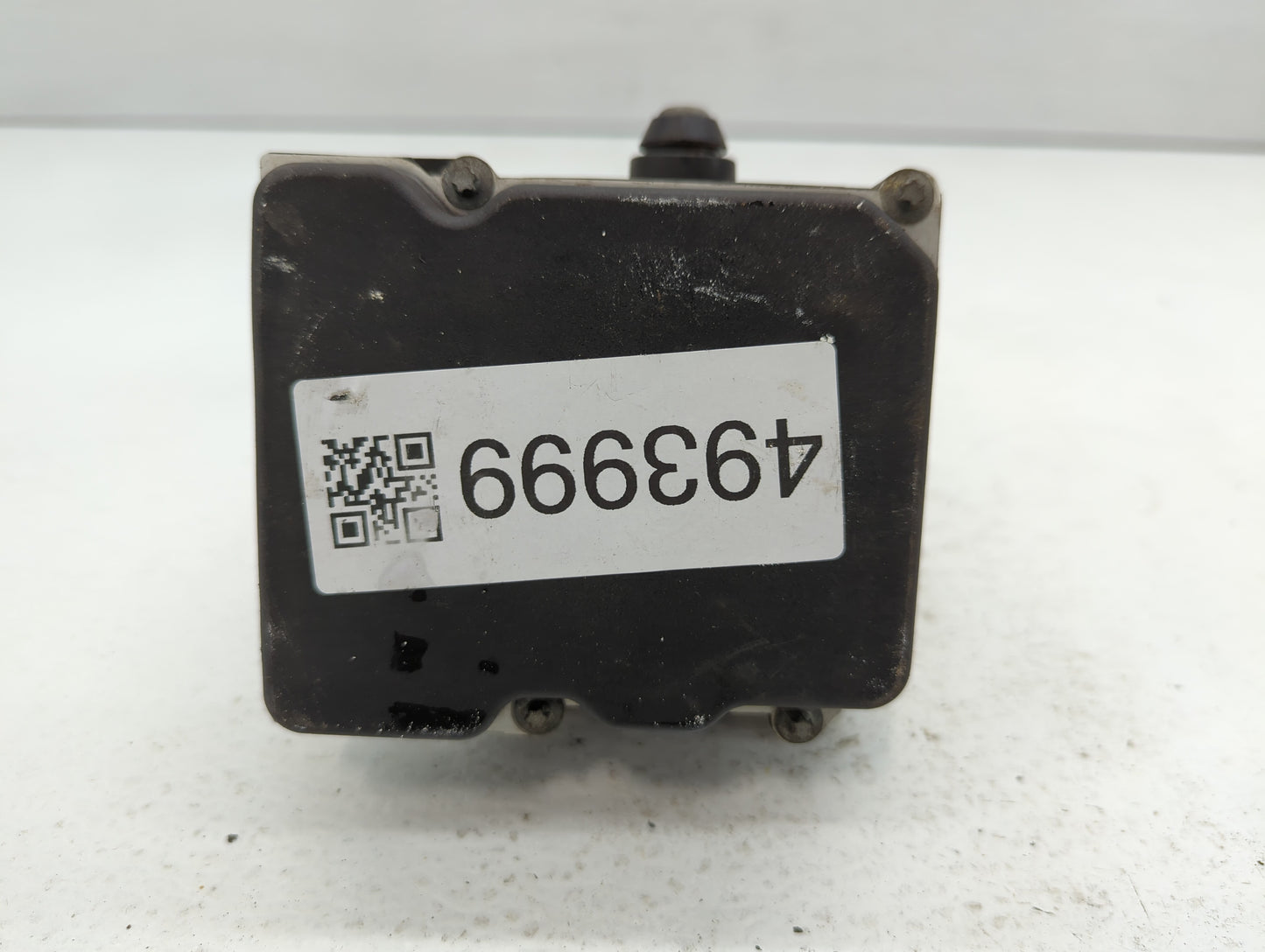 2011 Subaru Forester ABS Pump Control Module Replacement P/N:27536SC070 Fits OEM Used Auto Parts - Oemusedautoparts1.com
