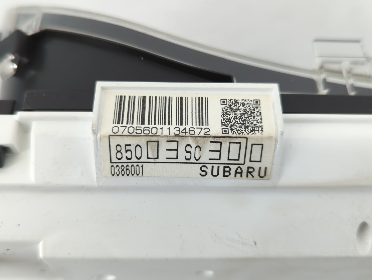 2011 Subaru Forester Instrument Cluster Speedometer Gauges P/N:8503SC300 Fits OEM Used Auto Parts - Oemusedautoparts1.com