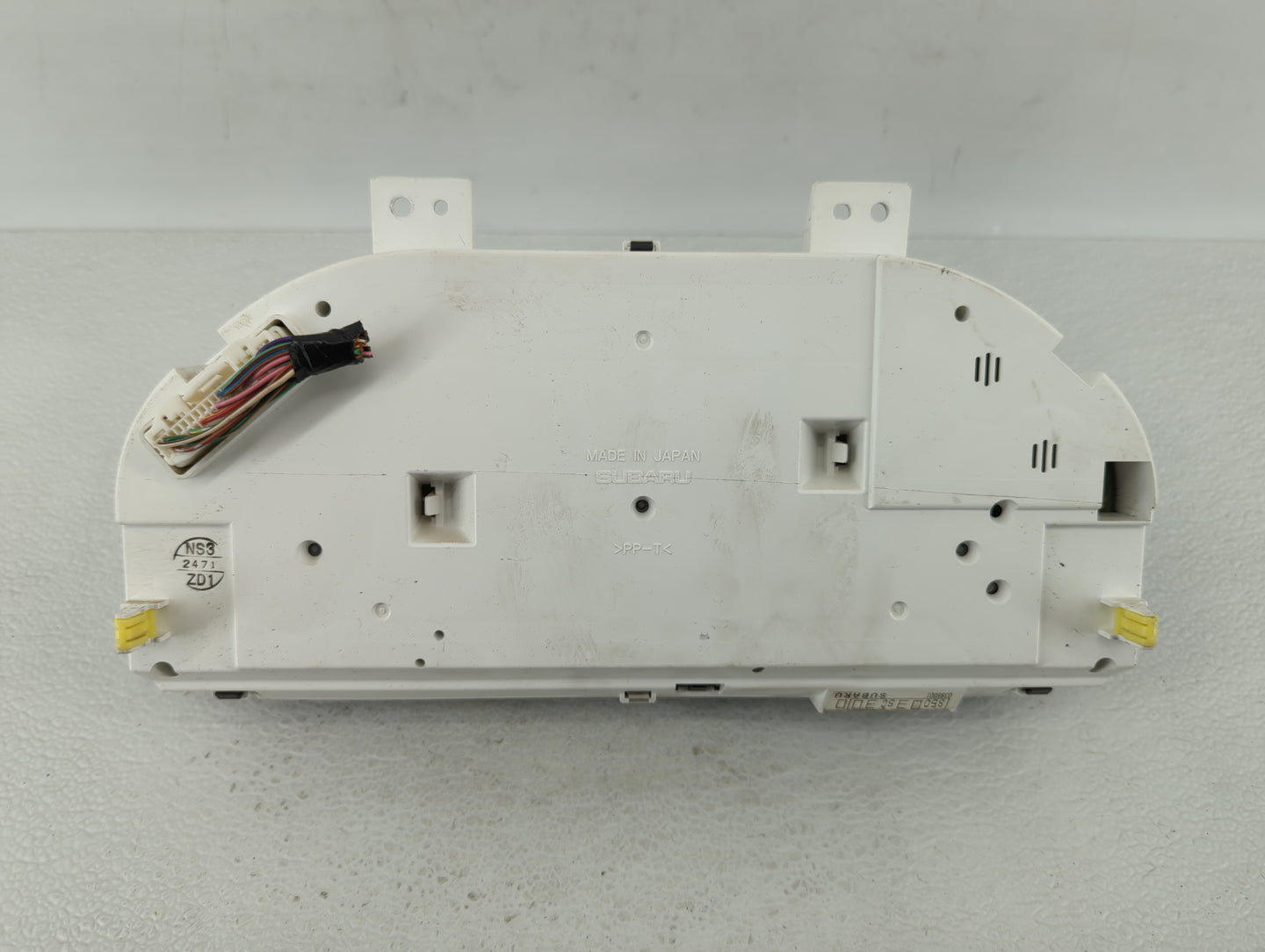 2011 Subaru Forester Instrument Cluster Speedometer Gauges P/N:8503SC300 Fits OEM Used Auto Parts - Oemusedautoparts1.com