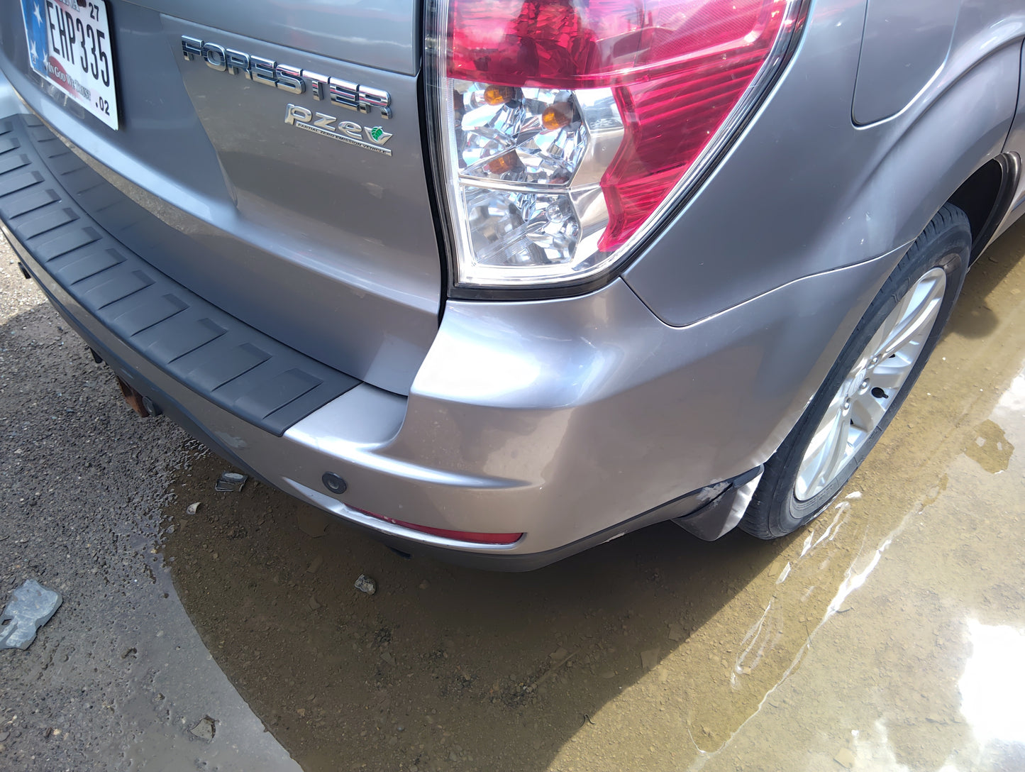 2011 Subaru Forester Rear Bumper Assembly Oem - Oemusedautoparts1.com