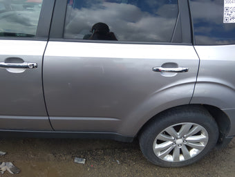 compare product 2009-2013 Subaru Forester Driver Rear Door Oem 5029810