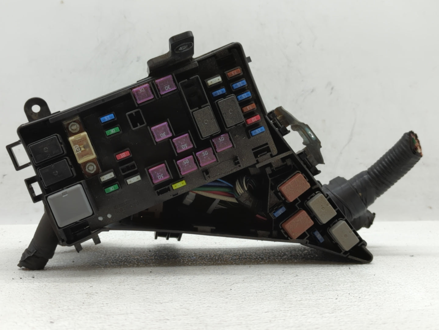 2010-2013 Subaru Forester Fusebox Fuse Box Panel Relay Module Fits Fits 2010 2011 2012 2013 OEM Used Auto Parts - Oemusedaut