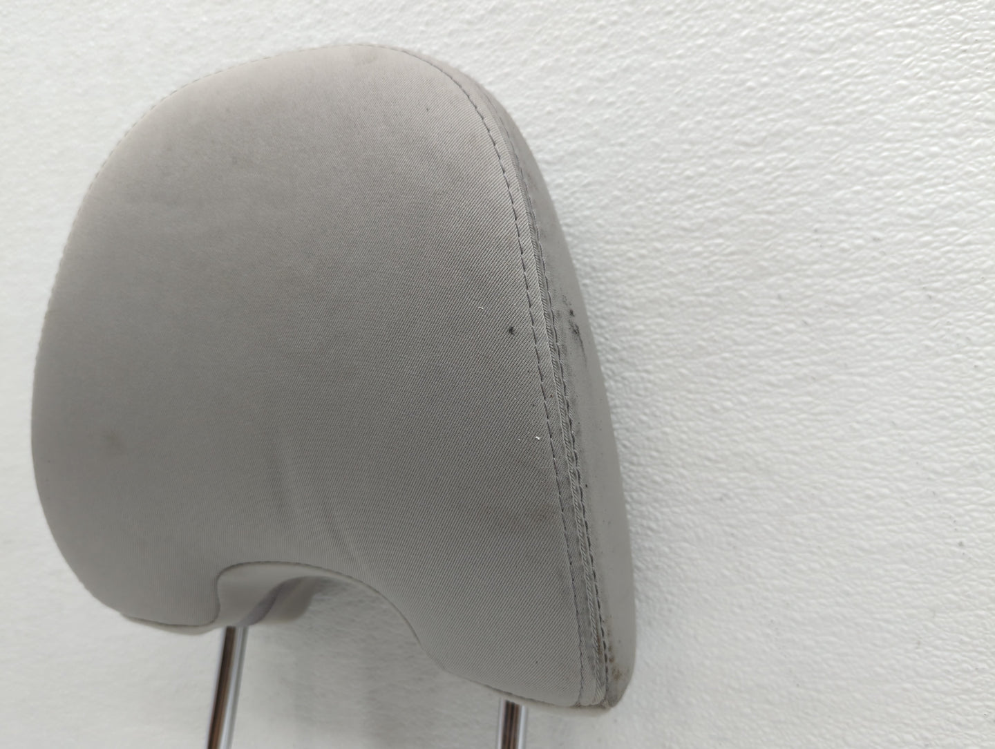2011 Subaru Forester Headrest Head Rest Front Driver Passenger Seat Grey - Oemusedautoparts1.com