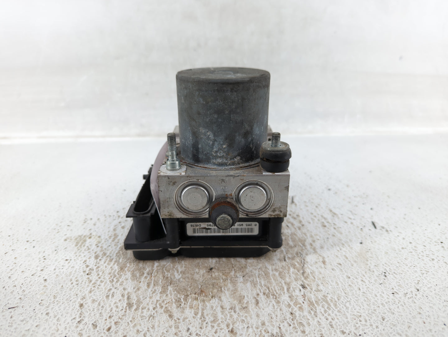 2011 Subaru Forester ABS Pump Control Module Replacement P/N:27536SC070 Fits OEM Used Auto Parts - Oemusedautoparts1.com