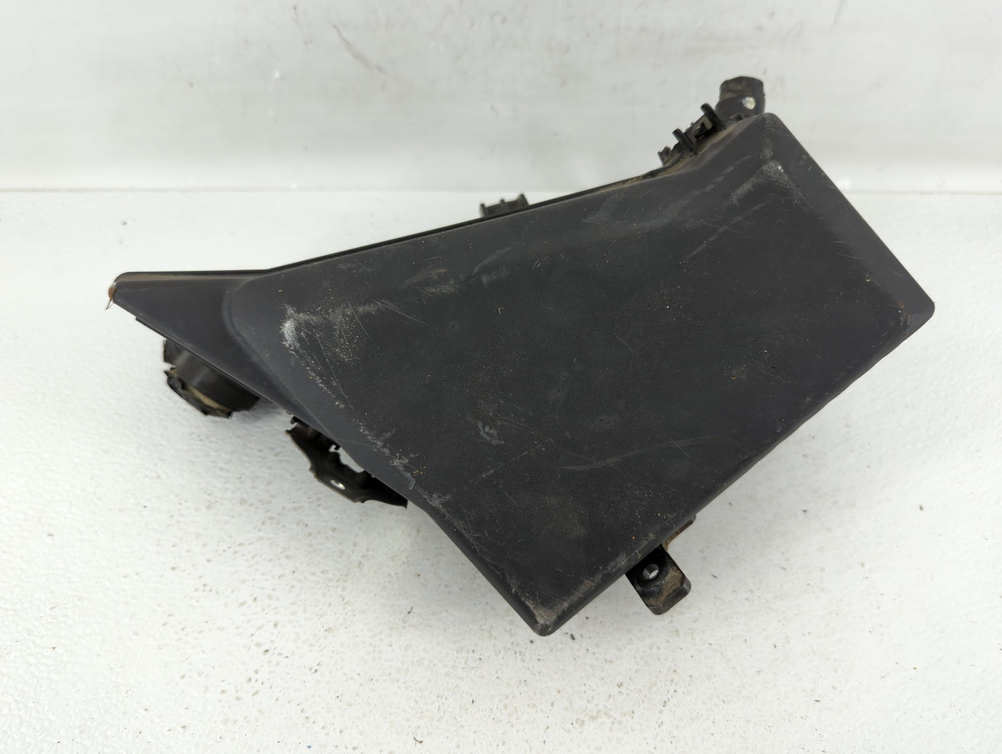 2010-2013 Subaru Forester Fusebox Fuse Box Panel Relay Module P/N:MB100200B Fits Fits 2010 2011 2012 2013 OEM Used Auto Part