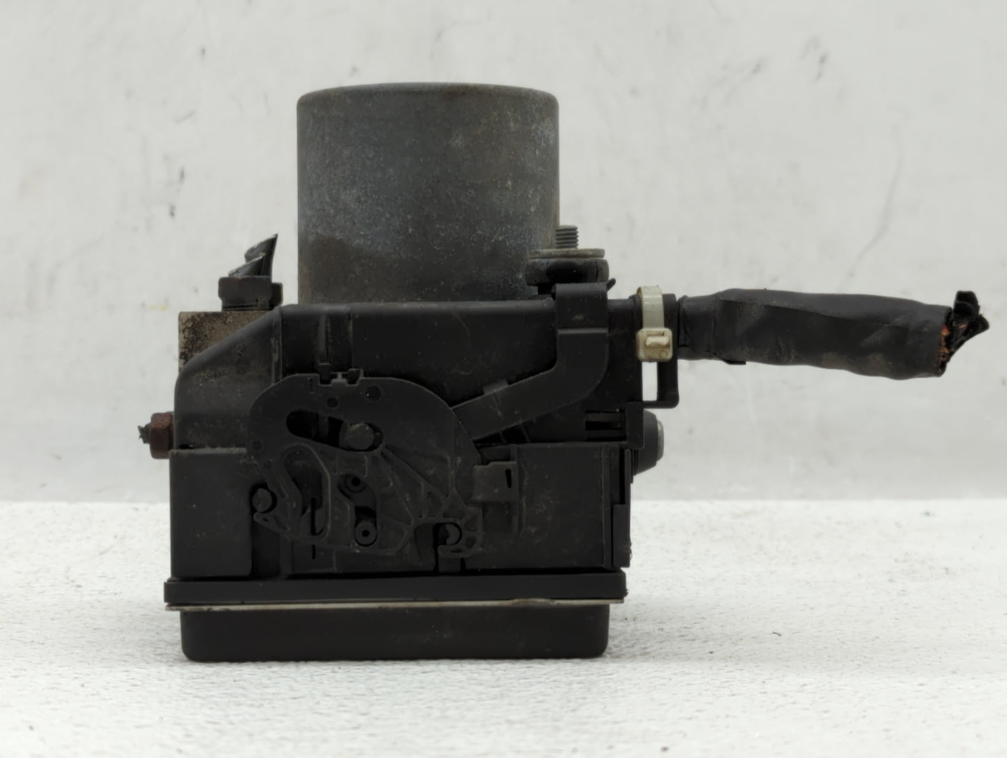 2011 Subaru Forester ABS Pump Control Module Replacement P/N:27536SC070 Fits OEM Used Auto Parts - Oemusedautoparts1.com