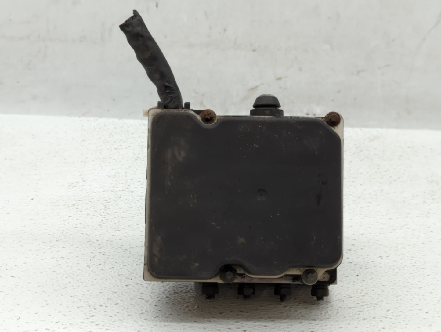 2011 Subaru Forester ABS Pump Control Module Replacement P/N:27536SC070 Fits OEM Used Auto Parts - Oemusedautoparts1.com