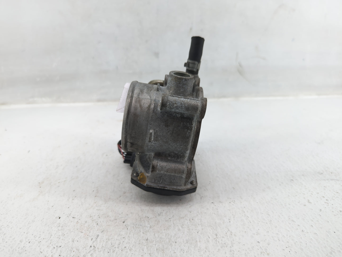 2011-2018 Subaru Forester Throttle Body P/N:16112AA380 Fits Fits 2011 2012 2013 2014 2015 2016 2017 2018 OEM Used Auto Parts