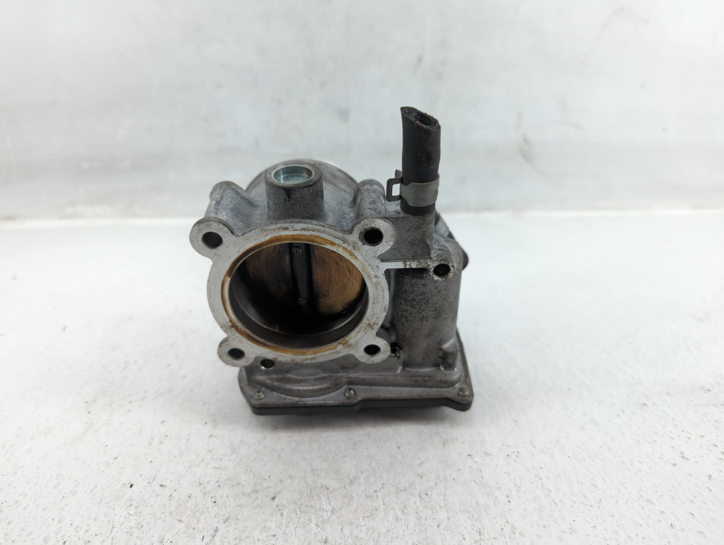 2011-2018 Subaru Forester Throttle Body P/N:16112AA380 Fits Fits 2011 2012 2013 2014 2015 2016 2017 2018 OEM Used Auto Parts