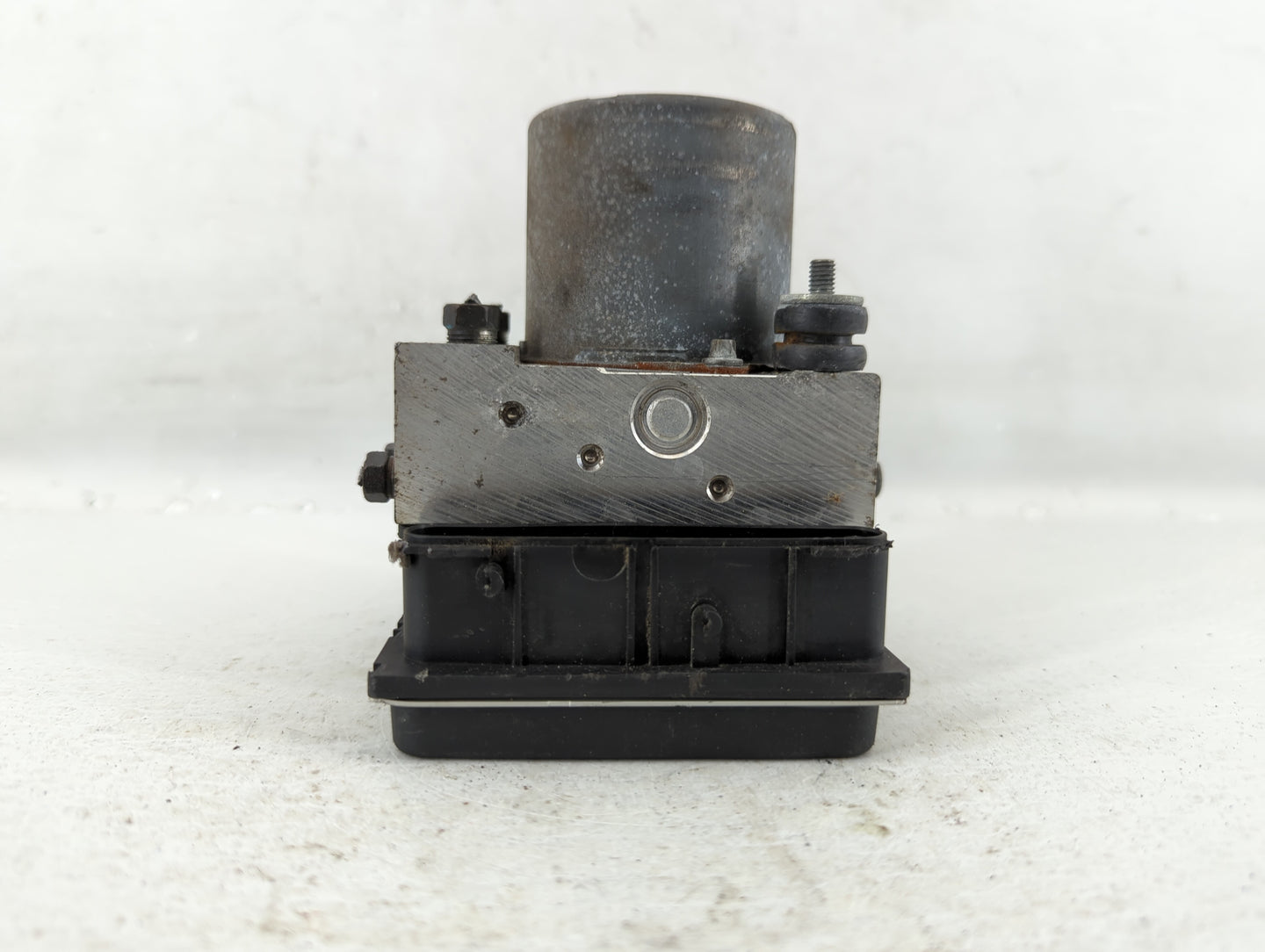 2011 Subaru Forester ABS Pump Control Module Replacement P/N:27536SC070 Fits OEM Used Auto Parts - Oemusedautoparts1.com