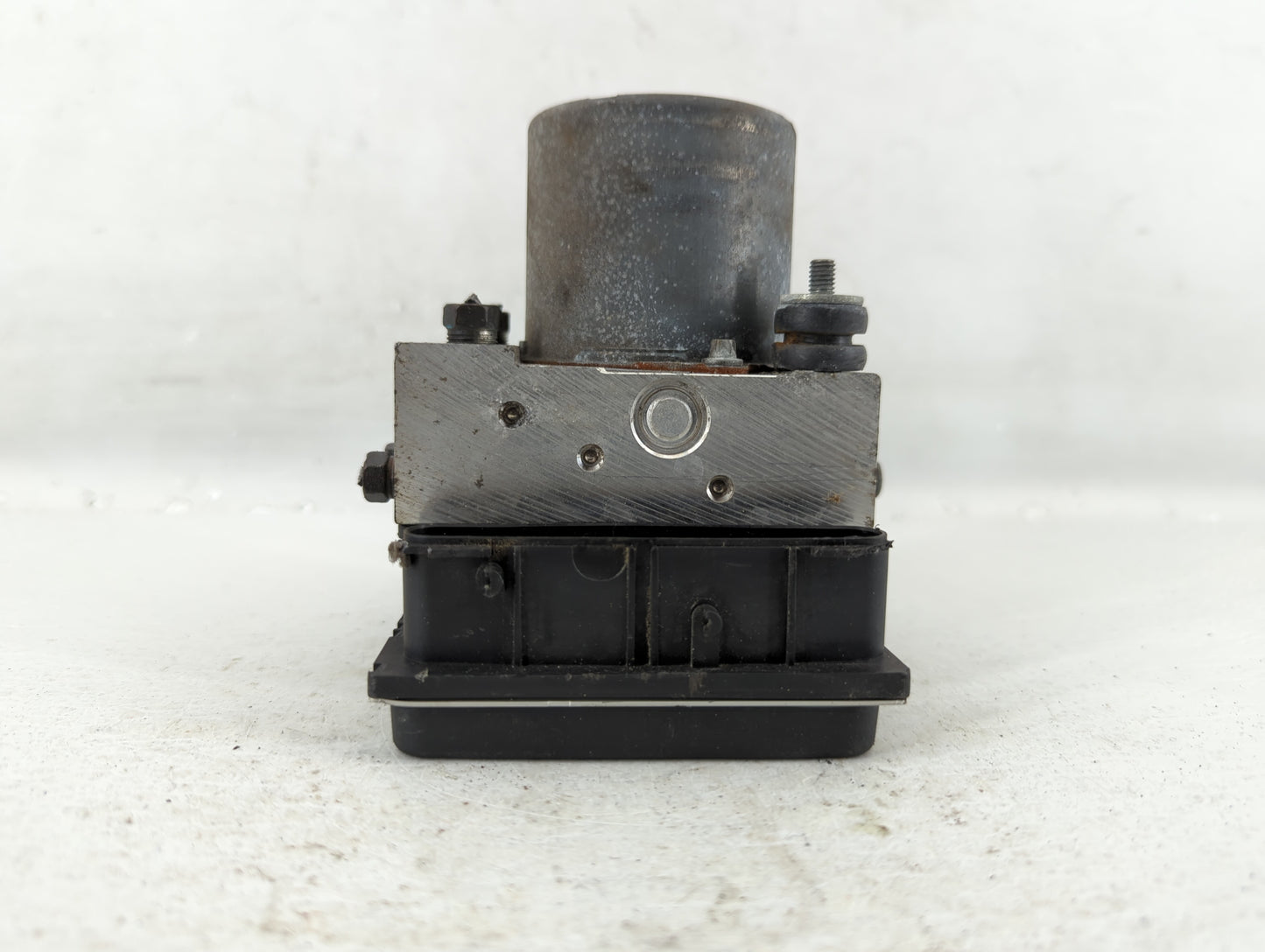 2011 Subaru Forester ABS Pump Control Module Replacement P/N:27536SC070 Fits OEM Used Auto Parts - Oemusedautoparts1.com