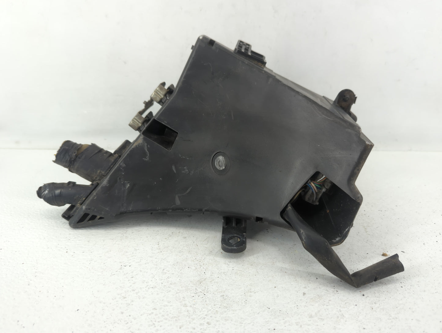 2010-2013 Subaru Forester Fusebox Fuse Box Panel Relay Module P/N:MB100200B Fits Fits 2010 2011 2012 2013 OEM Used Auto Part