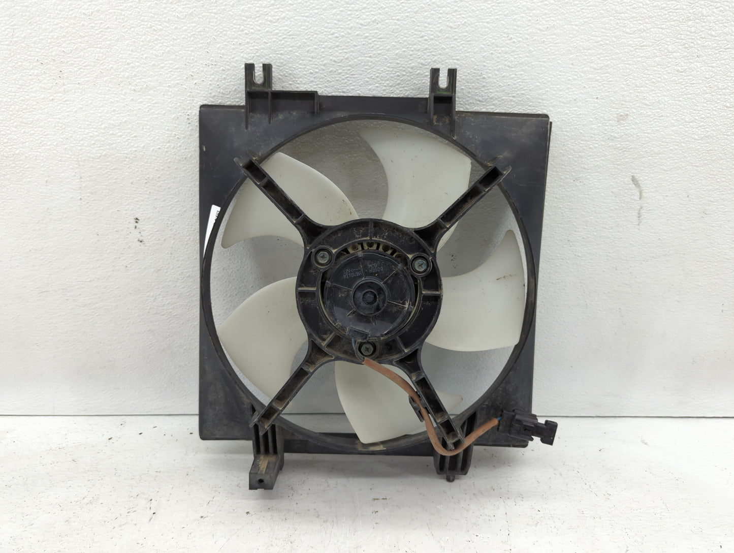 Subaru Forester Left Radiator Fan Motor Assembly - Oemusedautoparts1.com