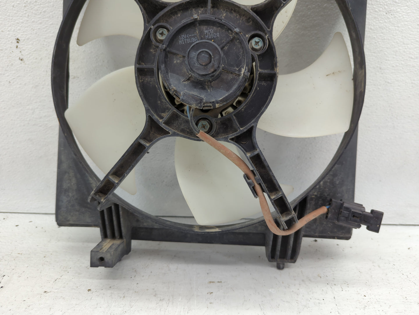 Subaru Forester Left Radiator Fan Motor Assembly - Oemusedautoparts1.com