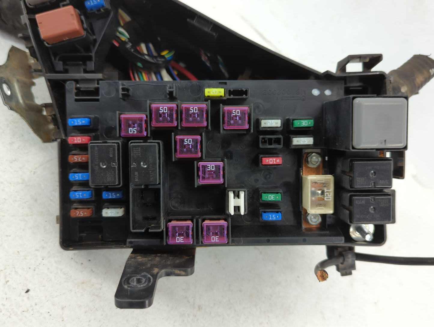 2010-2013 Subaru Forester Fusebox Fuse Box Panel Relay Module P/N:MB100200B Fits Fits 2010 2011 2012 2013 OEM Used Auto Part