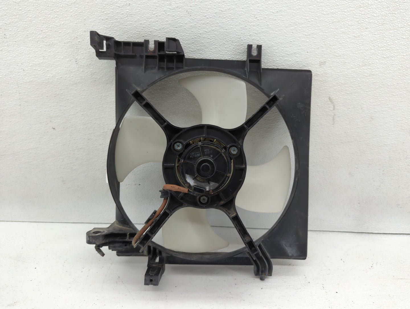 Subaru Forester Left Radiator Fan Motor Assembly - Oemusedautoparts1.com