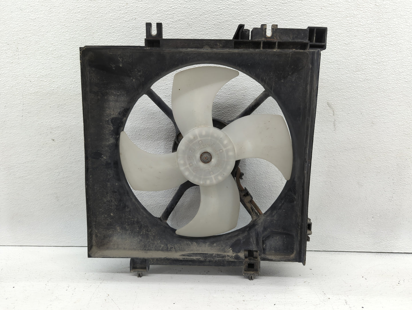 Subaru Forester Left Radiator Fan Motor Assembly - Oemusedautoparts1.com