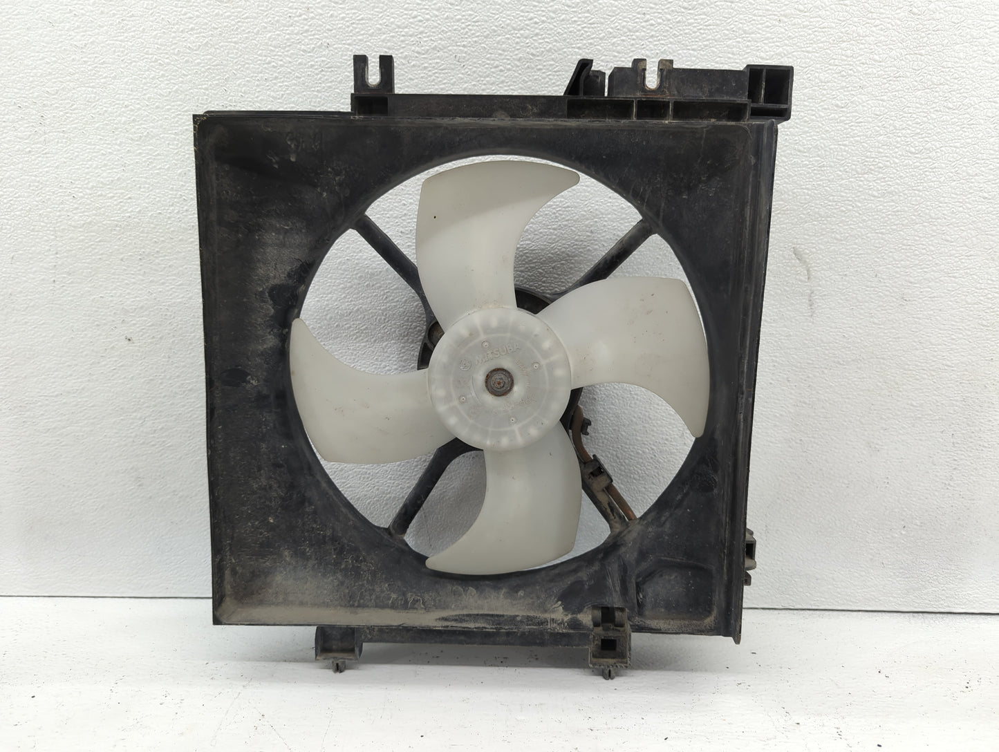 Subaru Forester Left Radiator Fan Motor Assembly - Oemusedautoparts1.com