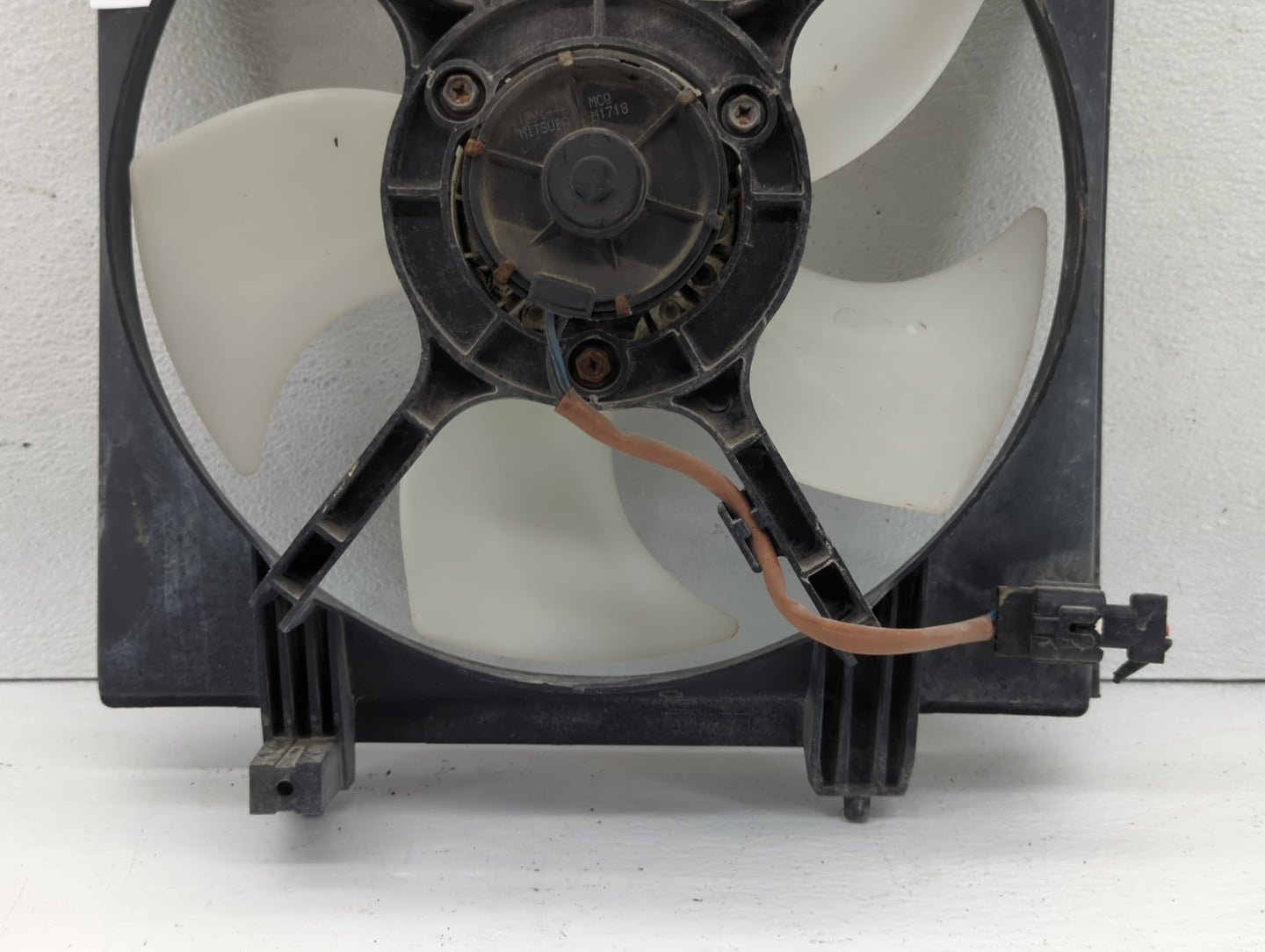 Subaru Forester Left Radiator Fan Motor Assembly - Oemusedautoparts1.com