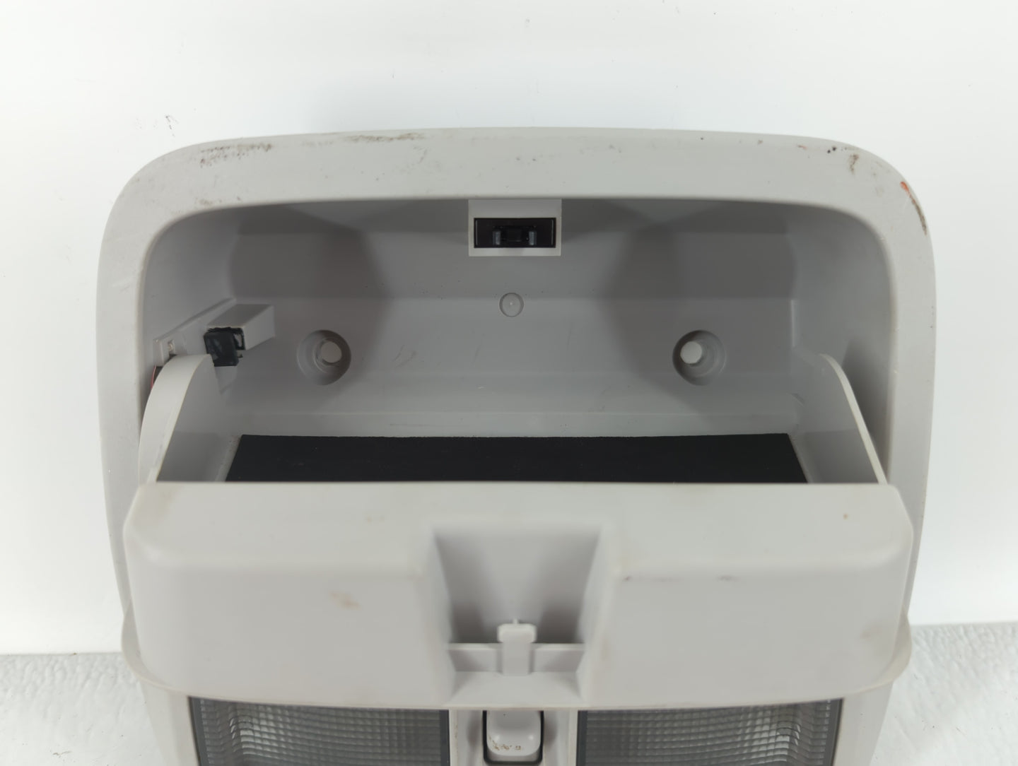 2011 Subaru Forester Overhead Roof Console - Oemusedautoparts1.com