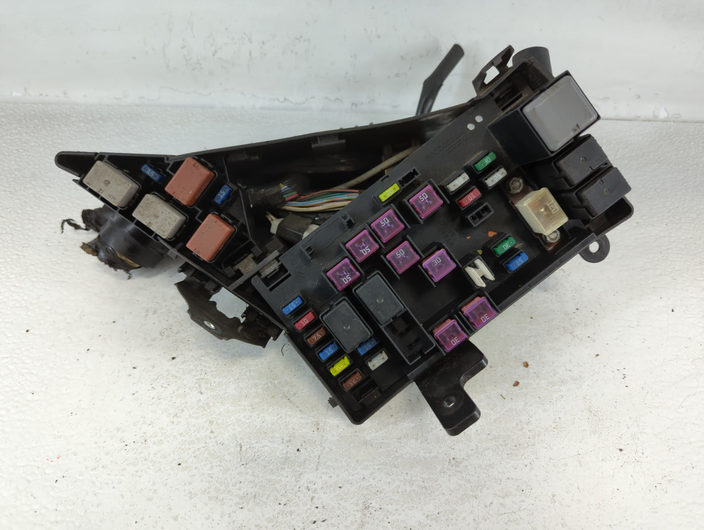 2010-2013 Subaru Forester Fusebox Fuse Box Panel Relay Module P/N:MB100200B Fits Fits 2010 2011 2012 2013 OEM Used Auto Part
