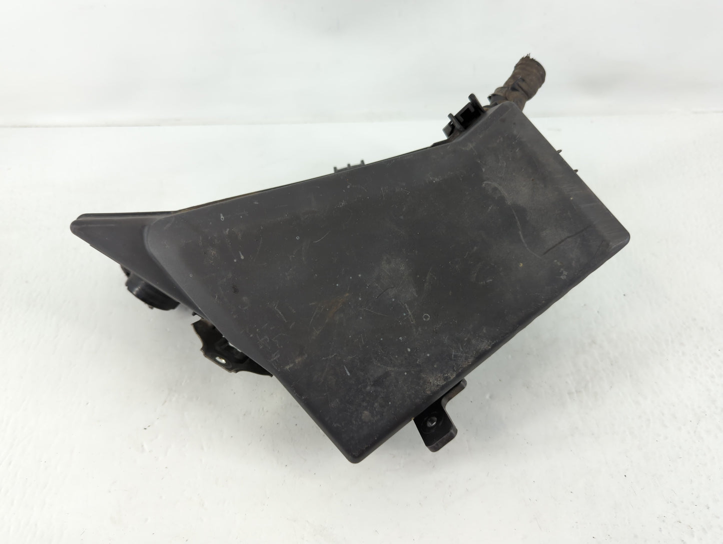 2010-2013 Subaru Forester Fusebox Fuse Box Panel Relay Module P/N:MB502096B Fits Fits 2010 2011 2012 2013 OEM Used Auto Part