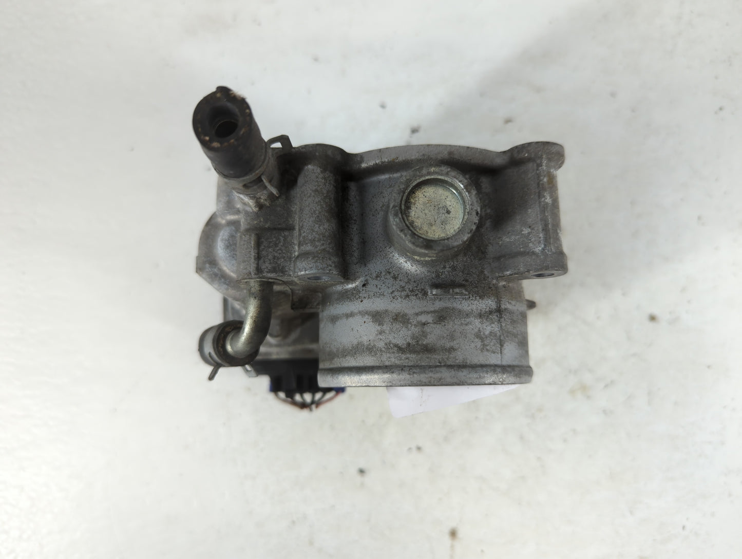 2011-2018 Subaru Forester Throttle Body P/N:16112AA380 Fits Fits 2011 2012 2013 2014 2015 2016 2017 2018 OEM Used Auto Parts