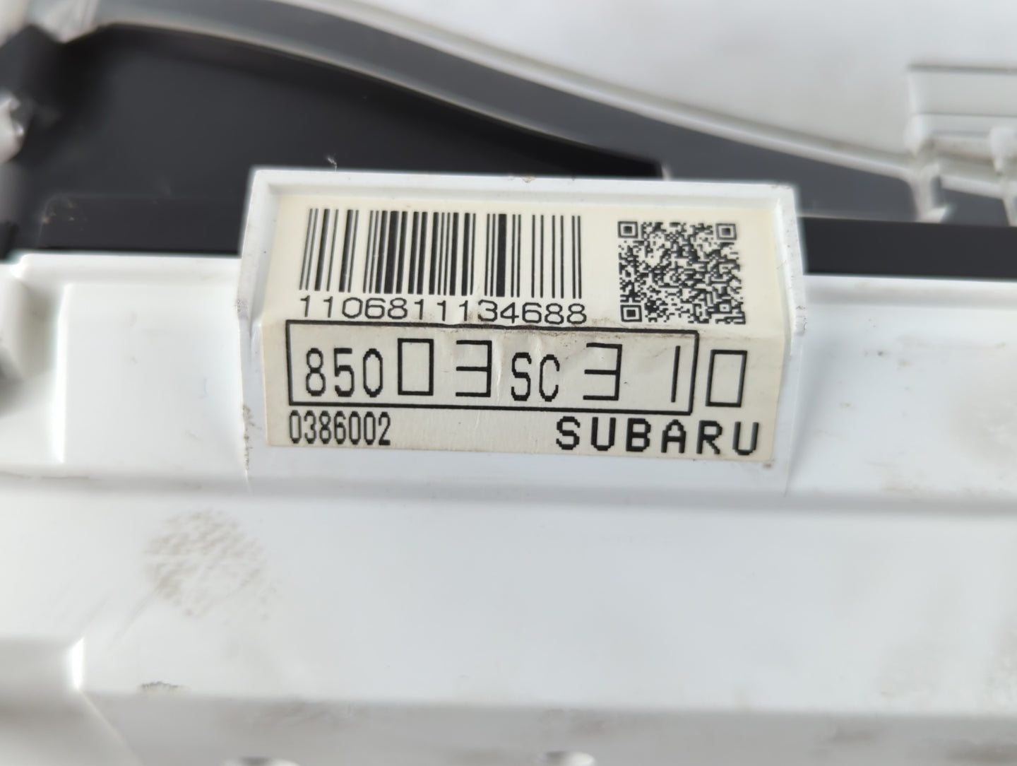 2011 Subaru Forester Instrument Cluster Speedometer Gauges P/N:1106811134688 0386002, 85003SC310 Fits OEM Used Auto Parts - 