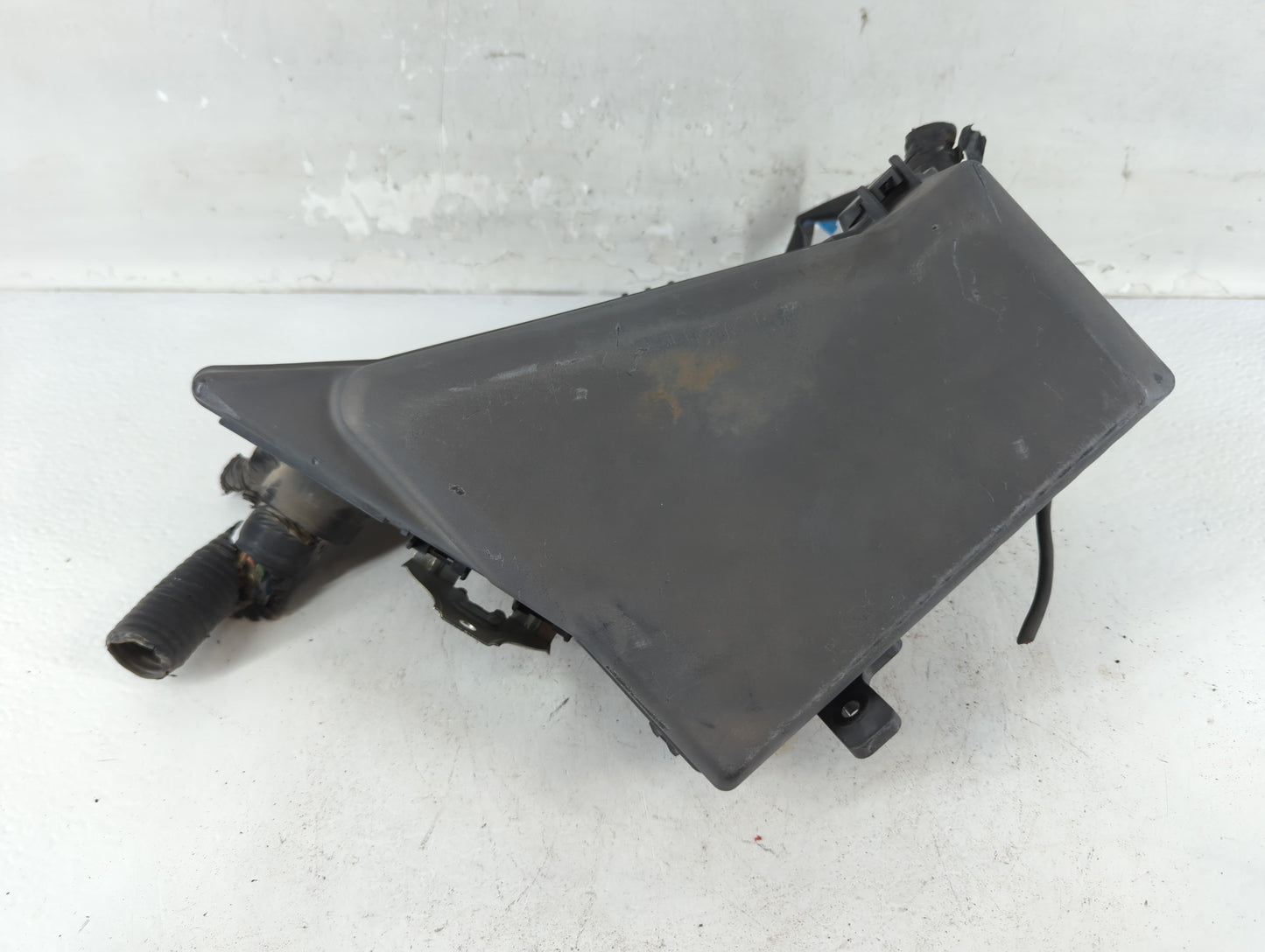 2010-2013 Subaru Forester Fusebox Fuse Box Panel Relay Module P/N:MB100200B 2241SC050 Fits Fits 2010 2011 2012 2013 OEM Used