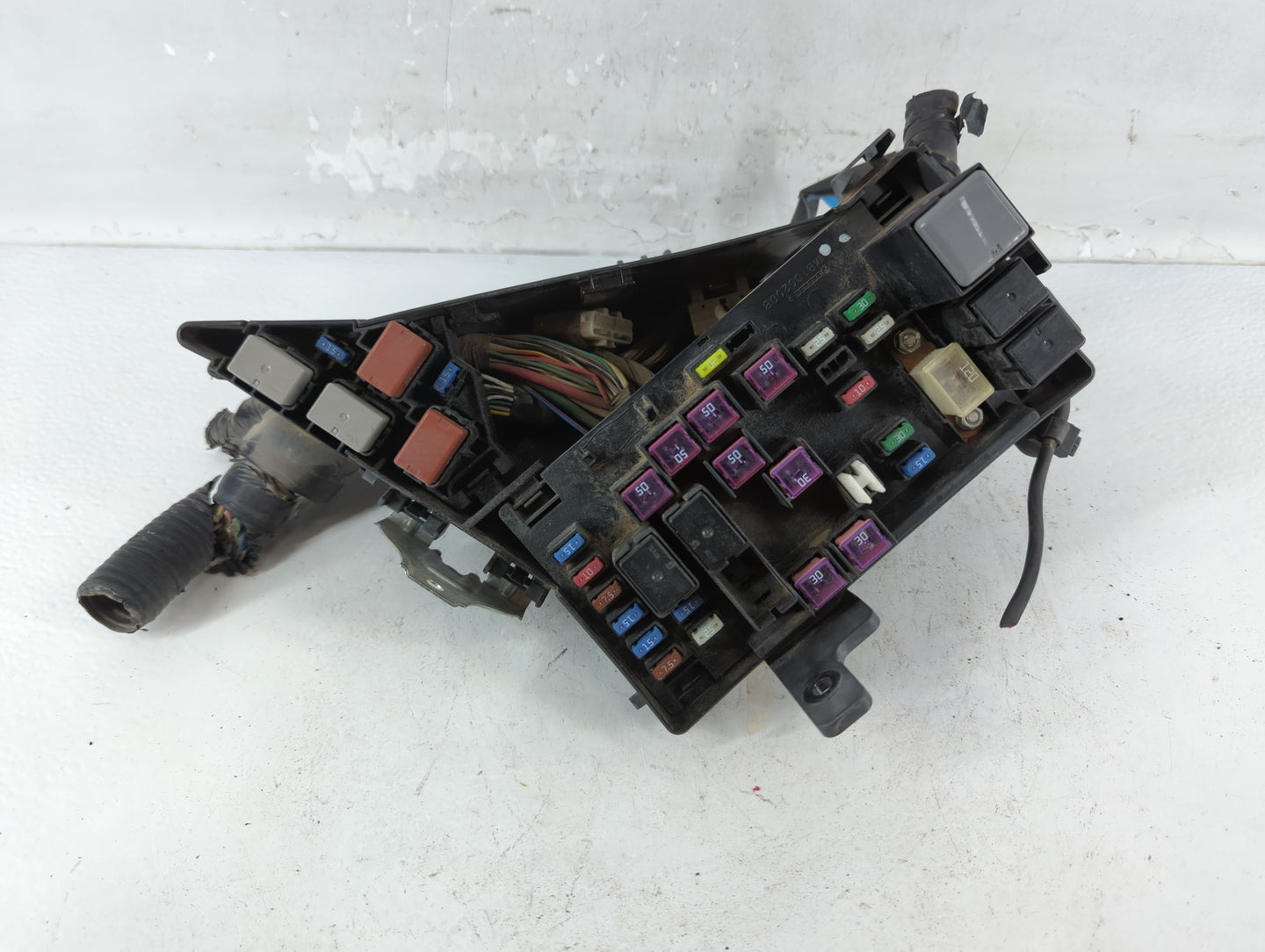2010-2013 Subaru Forester Fusebox Fuse Box Panel Relay Module P/N:MB100200B 2241SC050 Fits Fits 2010 2011 2012 2013 OEM Used