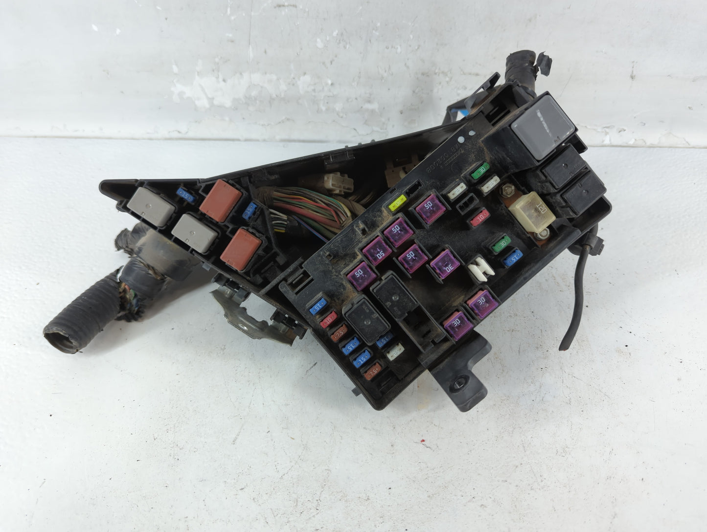 2010-2013 Subaru Forester Fusebox Fuse Box Panel Relay Module P/N:MB100200B 2241SC050 Fits Fits 2010 2011 2012 2013 OEM Used
