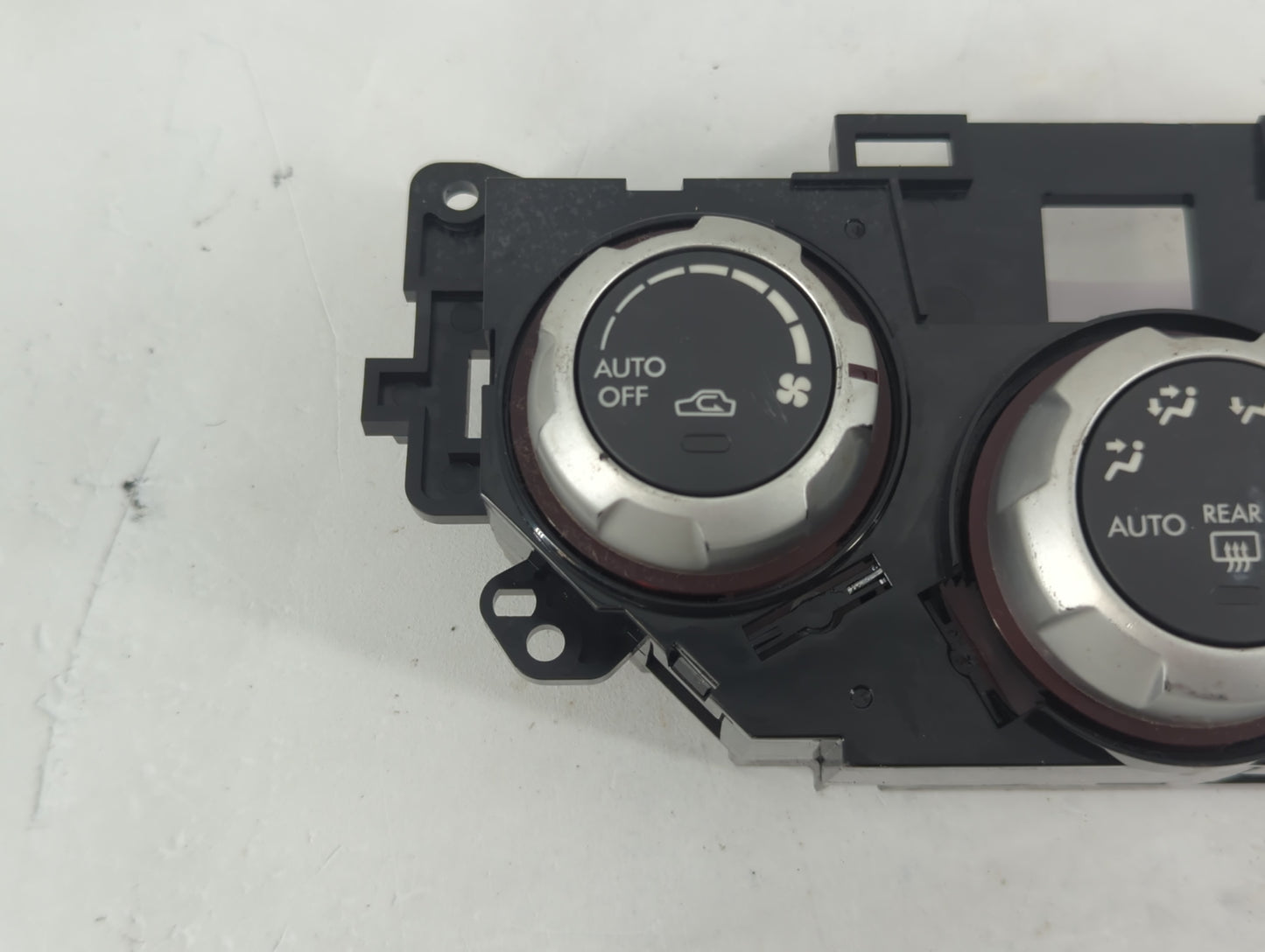2008-2014 Subaru Impreza Climate Control Module Temperature AC/Heater Replacement P/N:72311 SC240 Fits OEM Used Auto Parts -