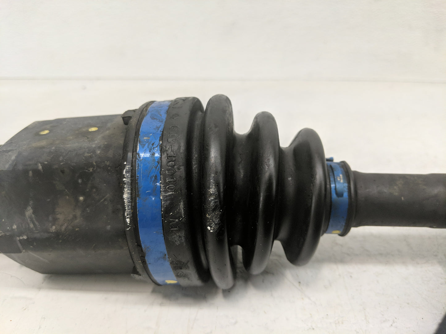 2008-2011 Subaru Impreza Axle Shaft Front Driver Cv C/v - Oemusedautoparts1.com