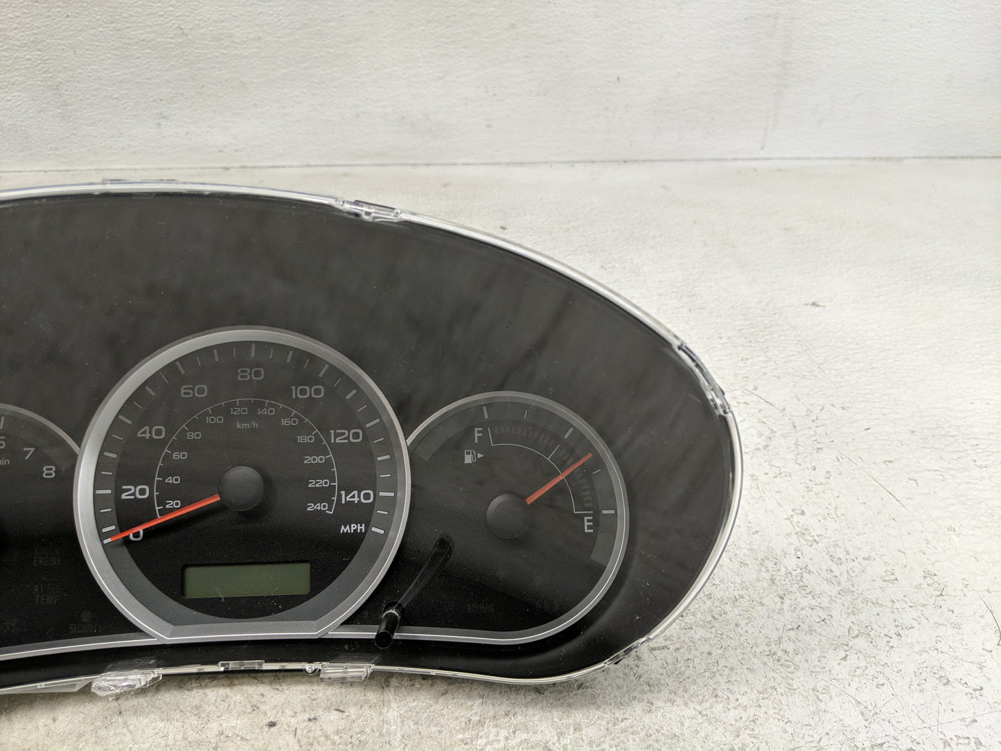2010-2011 Subaru Impreza Instrument Cluster Speedometer Gauges P/N:0379010 Fits Fits 2010 2011 OEM Used Auto Parts - Oemused