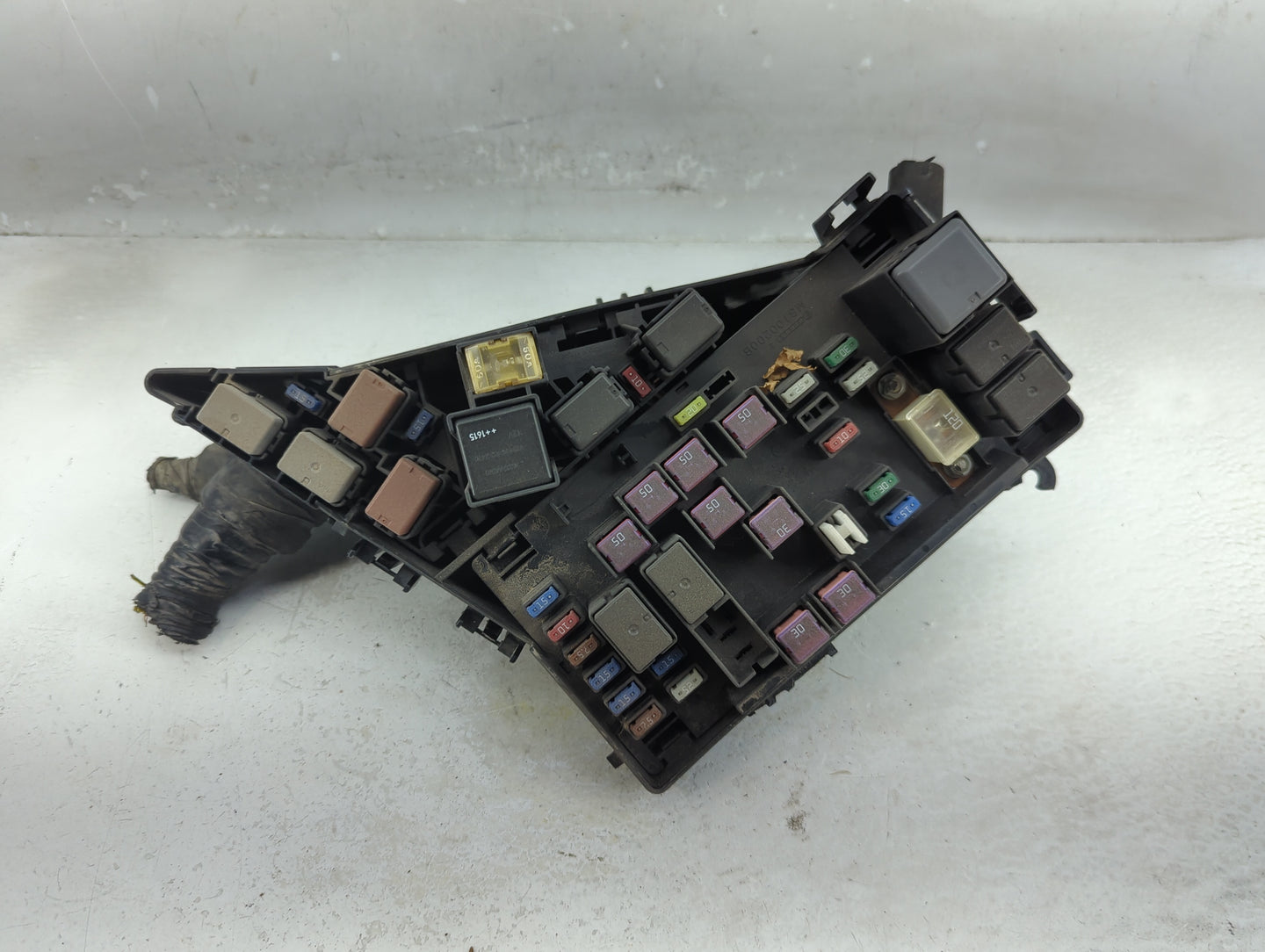 2010-2014 Subaru Impreza Fusebox Fuse Box Panel Relay Module P/N:MB502000B CM19360AN Fits Fits 2010 2011 2012 2013 2014 OEM 