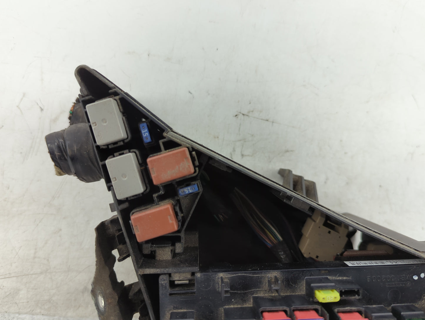 2008-2011 Subaru Impreza Fusebox Fuse Box Panel Relay Module P/N:MB100200B Fits Fits 2008 2009 2010 2011 OEM Used Auto Parts