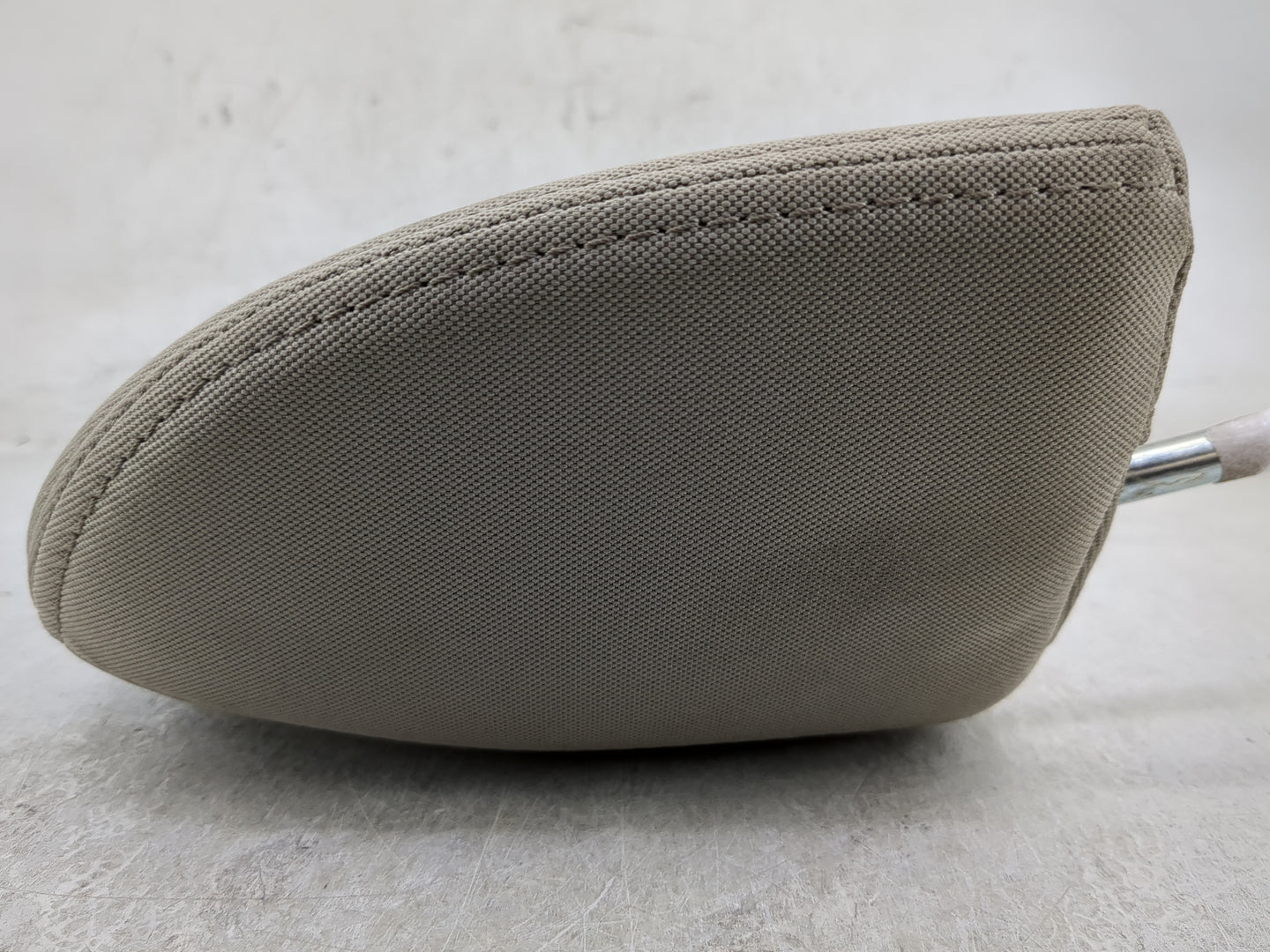 2008-2011 Subaru Impreza Headrest Head Rest Rear Seat Fits Fits 2008 2009 2010 2011 OEM Used Auto Parts - Oemusedautoparts1.