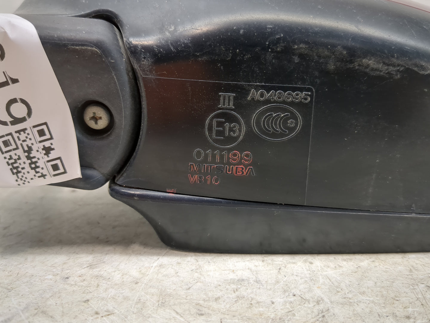 2008-2014 Subaru Impreza Driver Side View Mirror - Left Door Mirror OEM Used - Oemusedautoparts1.com