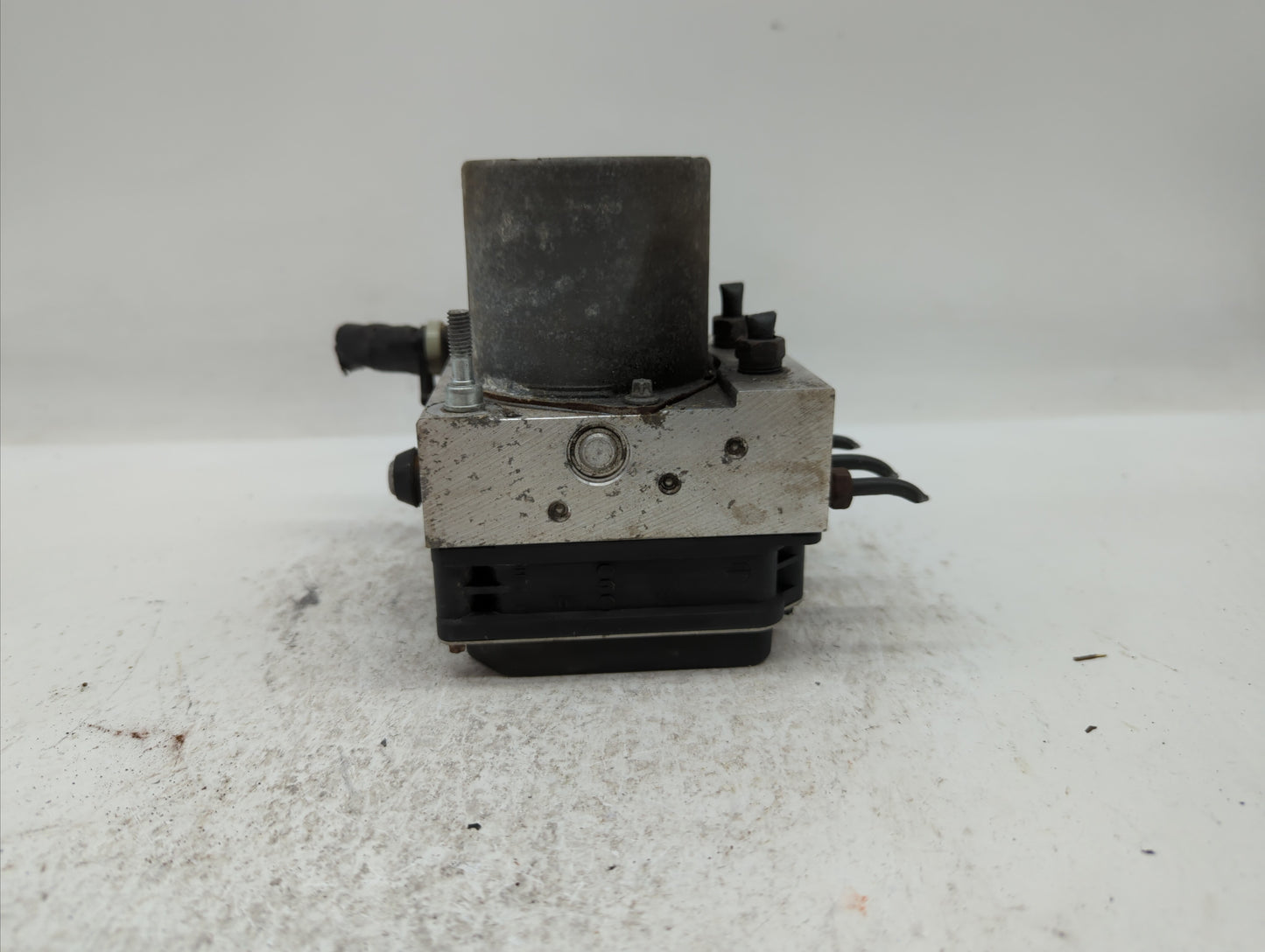 2009-2011 Subaru Impreza ABS Pump Control Module Replacement P/N:0 265 951 195 27536FG011 Fits Fits 2009 2010 2011 OEM Used 