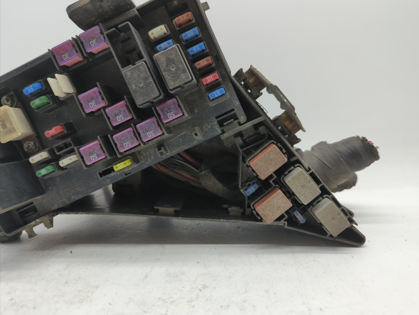 2008-2011 Subaru Impreza Fusebox Fuse Box Panel Relay Module P/N:82241FG010 241FG010, MB100200B Fits Fits 2008 2009 2010 201