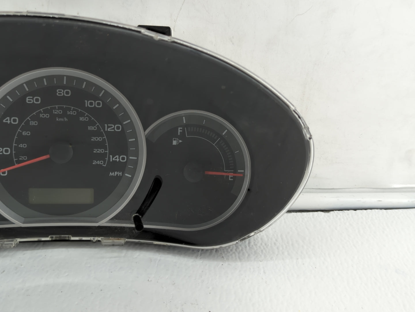 2010-2011 Subaru Impreza Instrument Cluster Speedometer Gauges P/N:85003FG750 85003FG750 Fits Fits 2010 2011 OEM Used Auto P