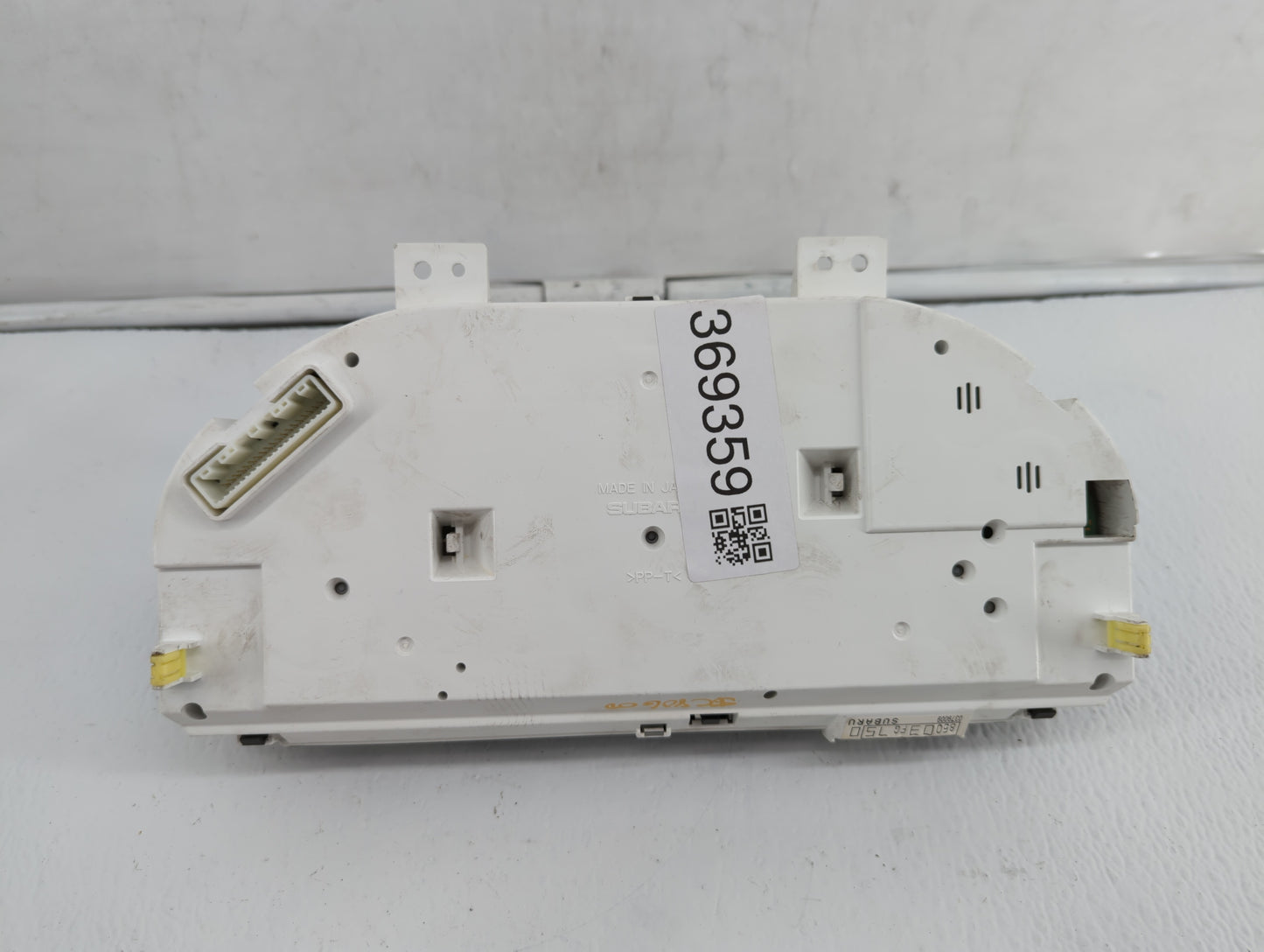 2010-2011 Subaru Impreza Instrument Cluster Speedometer Gauges P/N:85003FG750 85003FG750 Fits Fits 2010 2011 OEM Used Auto P