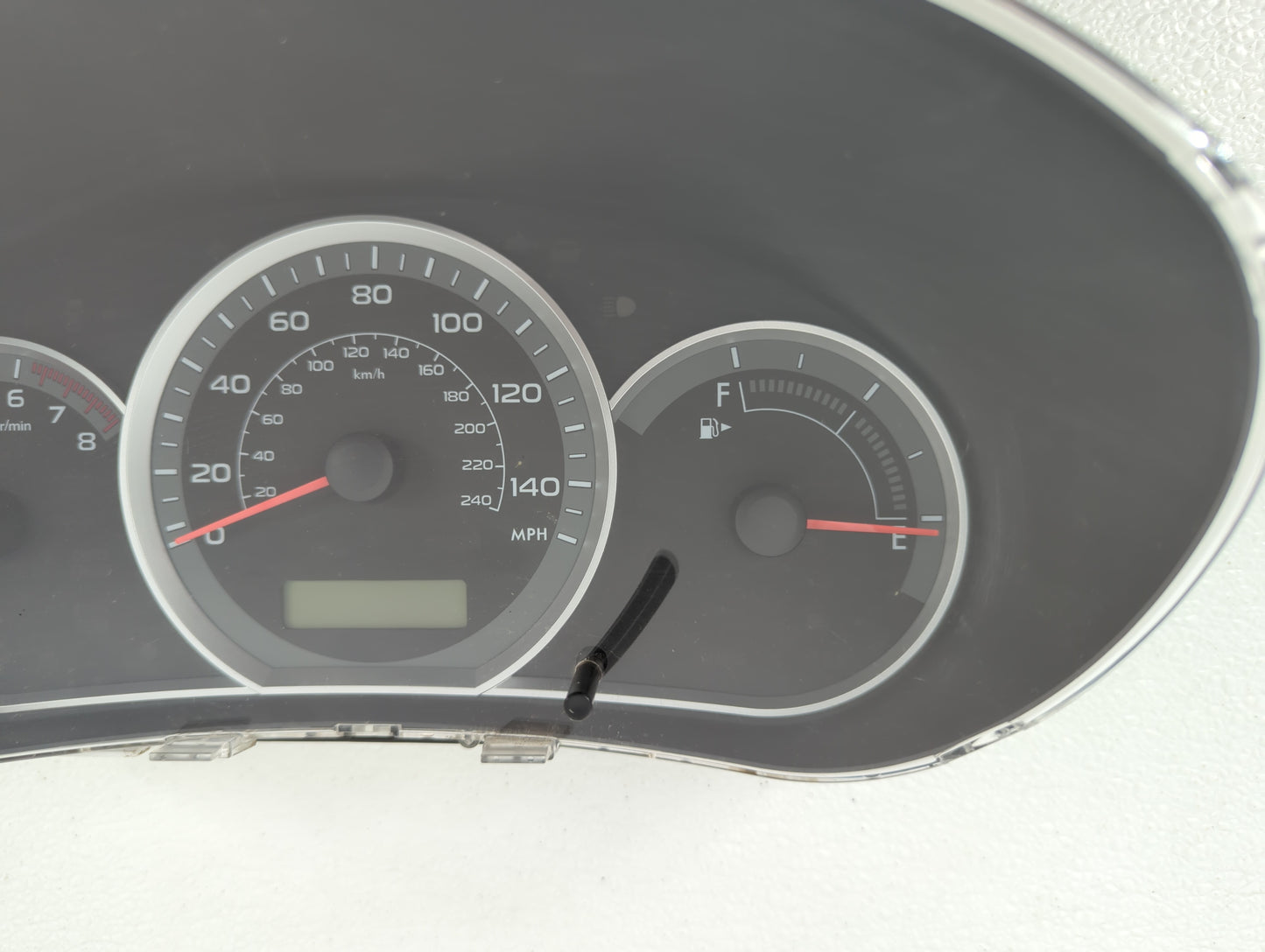 2010-2011 Subaru Impreza Instrument Cluster Speedometer Gauges P/N:85003FG760 Fits Fits 2010 2011 OEM Used Auto Parts - Oemu