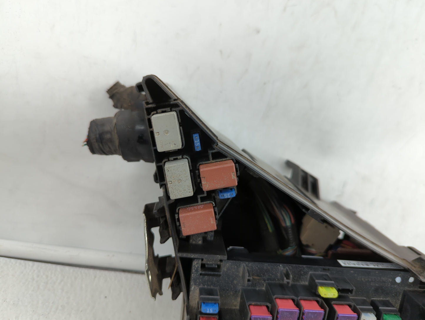 2008-2011 Subaru Impreza Fusebox Fuse Box Panel Relay Module P/N:MB502095B 82241FG010, 241FG010 Fits Fits 2008 2009 2010 201