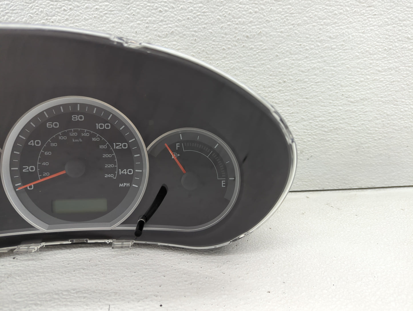 2010-2011 Subaru Impreza Instrument Cluster Speedometer Gauges P/N:85003FG760 Fits Fits 2010 2011 OEM Used Auto Parts - Oemu