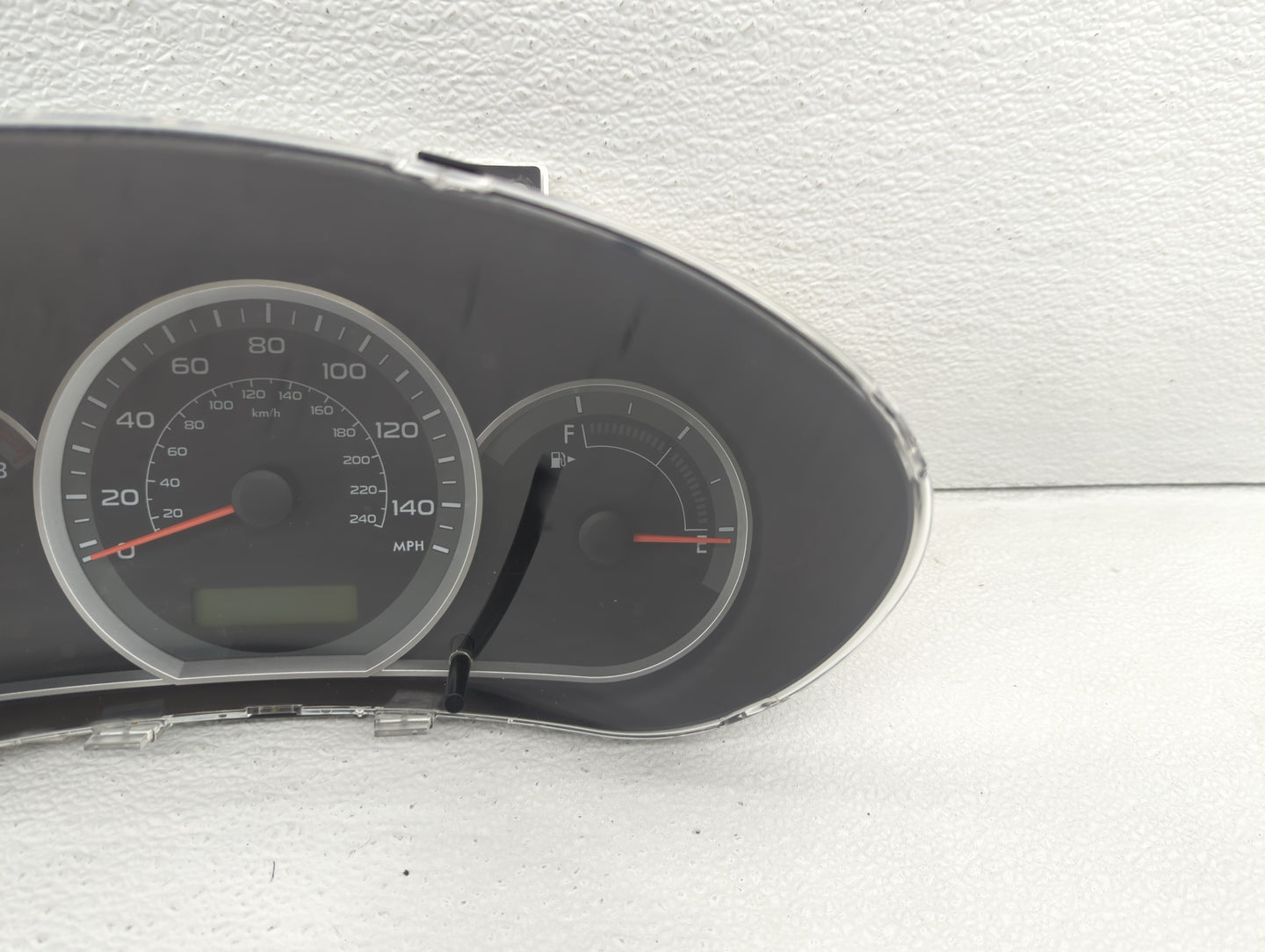 2010-2011 Subaru Impreza Instrument Cluster Speedometer Gauges P/N:85003FG760 Fits Fits 2010 2011 OEM Used Auto Parts - Oemu